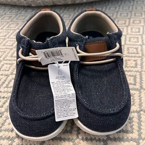 Old Navy Boys Deck Shoes size 11